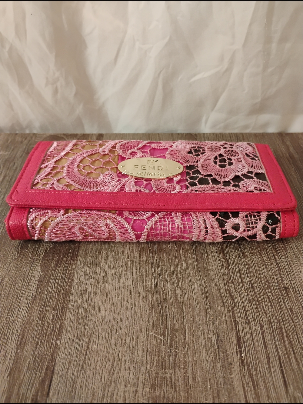 Fun Lace Style Wallet